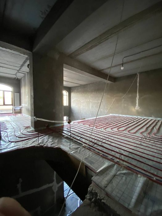 Продаётся  Центр Луначарского 7сот