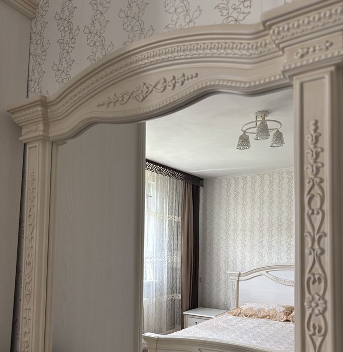 Продам спальный гранитур Шатура