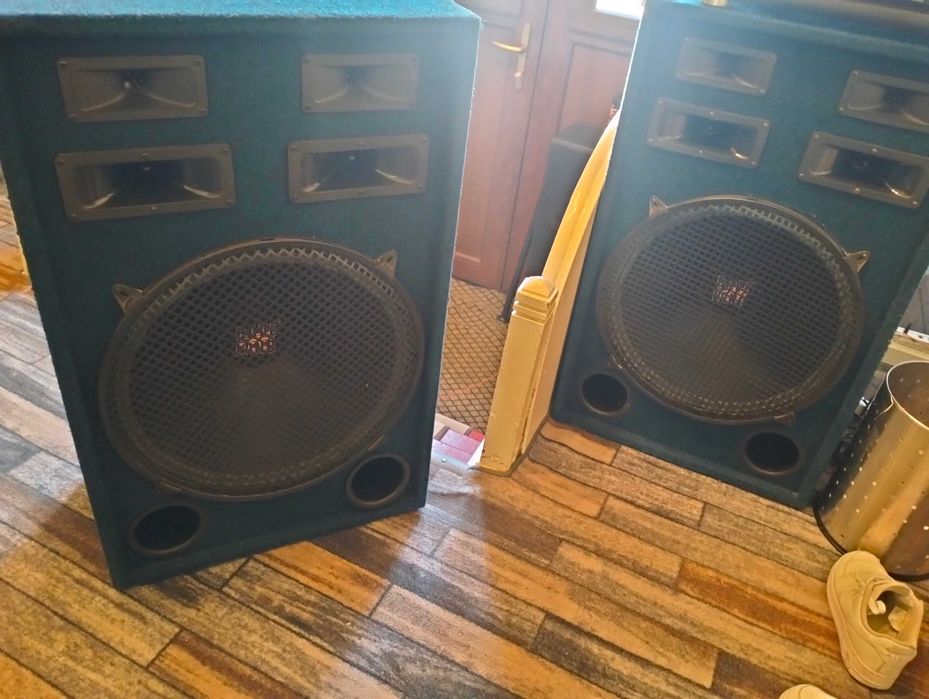 Boxe audio Raveland bass reflex 300 w (nr2)