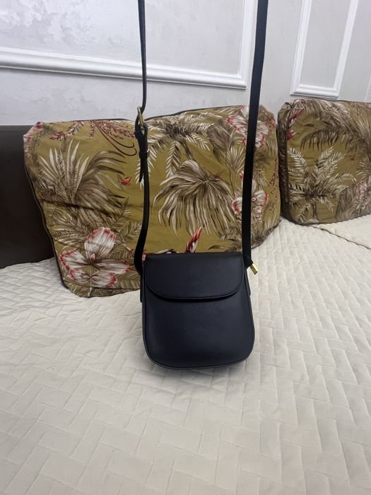 Продаю сумку в отличном состояний