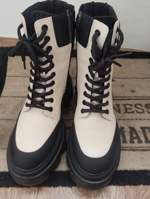 Боти на платформа 39