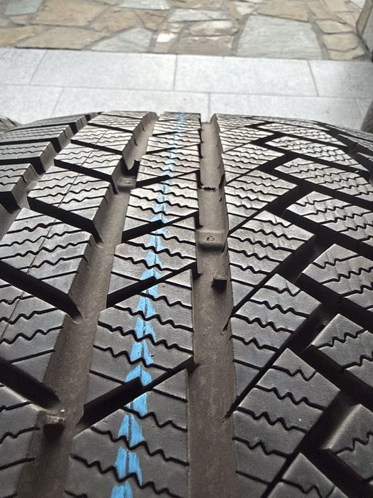 Anvelope de iarna 285/40 R21