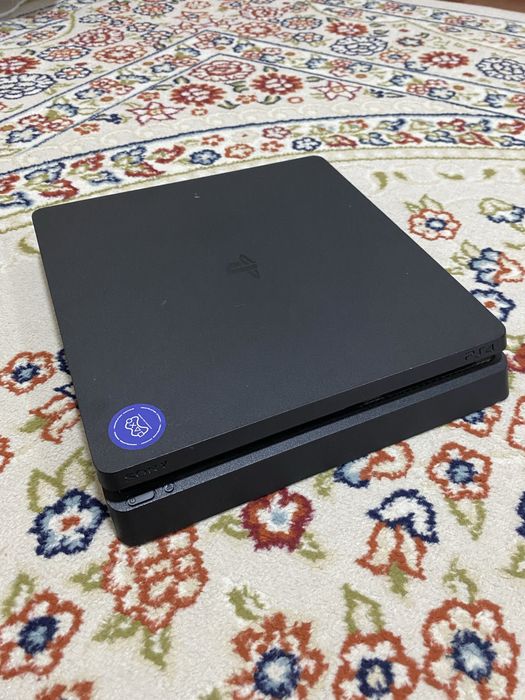 Sony PlayStation 4 slim 1тб