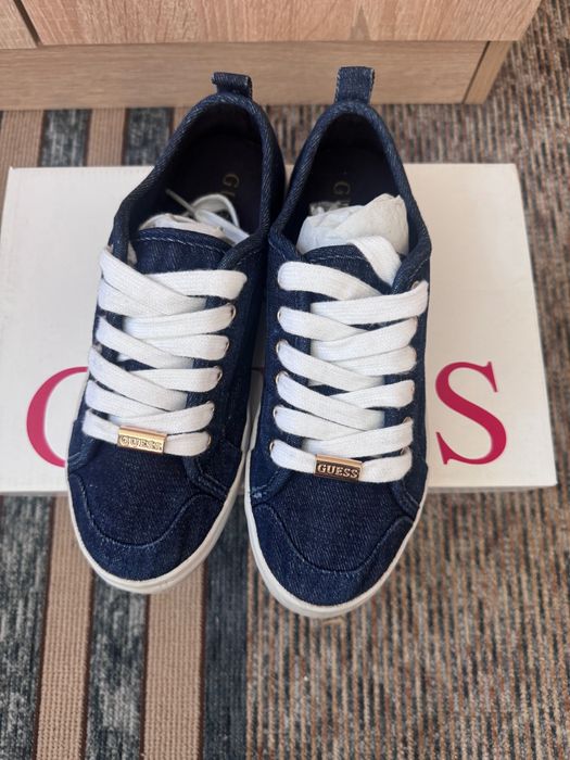 Кецове/сникърси Guess 36