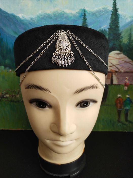 Женские тюбетейки украшенные