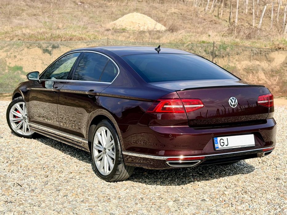 VW Passat / 2.0 bi-TDI 240cp / Full R-Line / 2018 / TOP