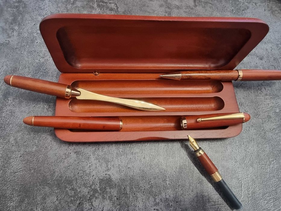 Письменный набор Ceresit