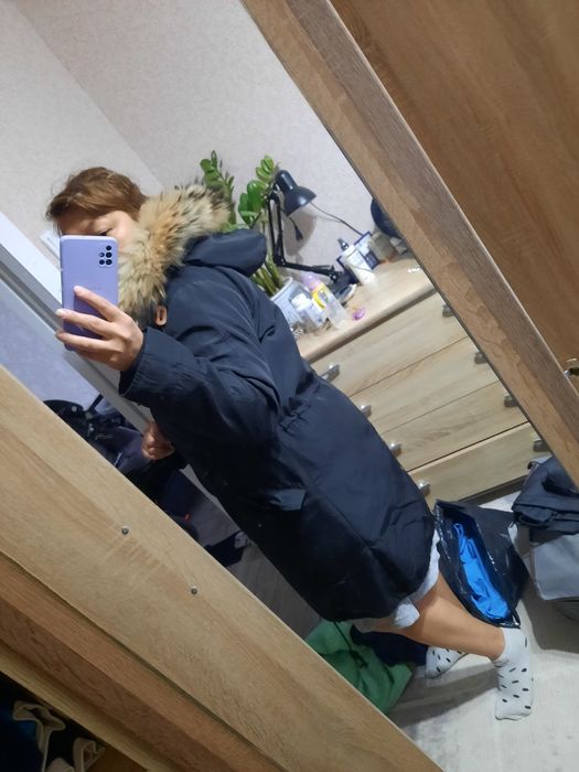 Продам парку куртку 5000