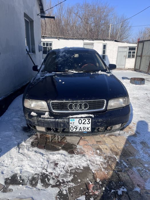 ауди а 4 1.6 продам
