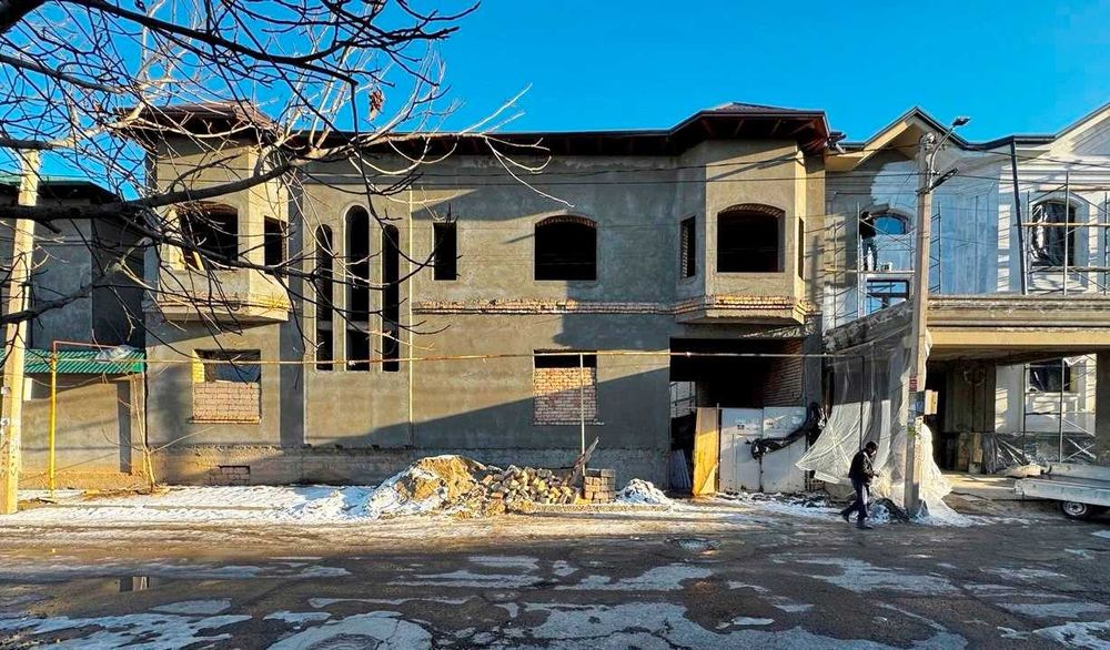 Хасанбай(Юнусабад) 6 соток- Дом (без отделки).