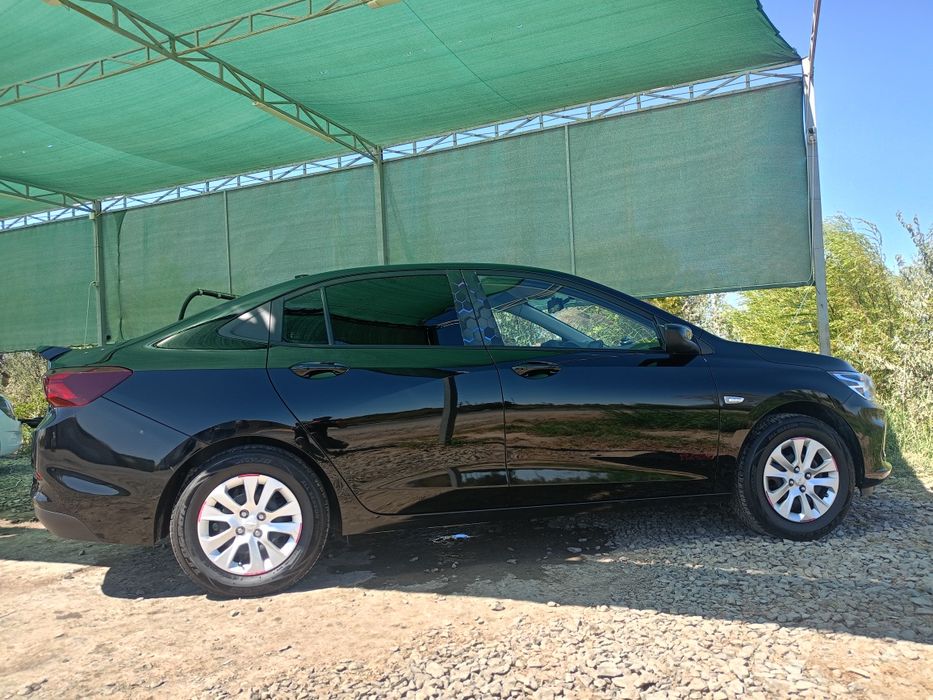 Chevrolet Onix Sotiladi