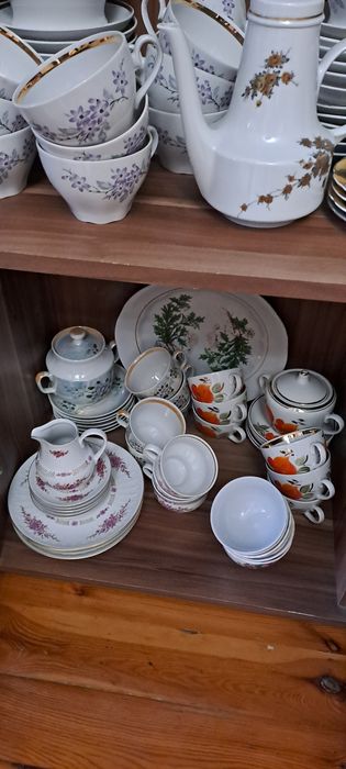 Продам фарфоровые сервизы