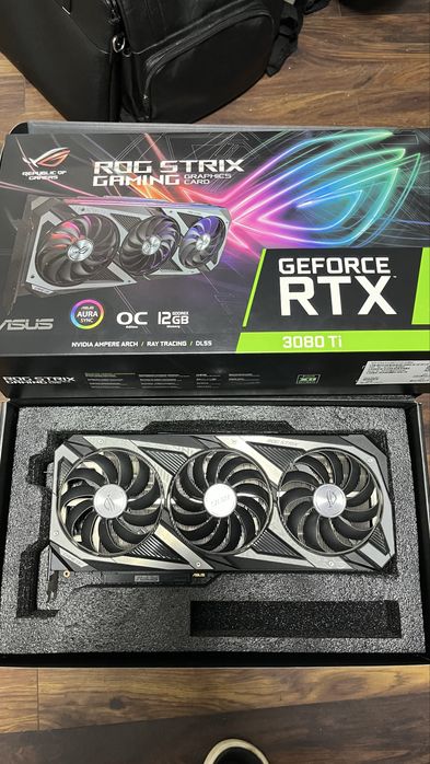 Видеокарта ASUS ROG STRIX RTX 3080ti