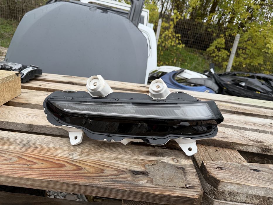 Халоген Peugeot 208/508