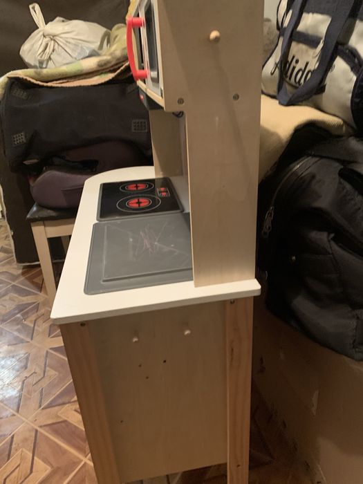 Детска дървена кухня