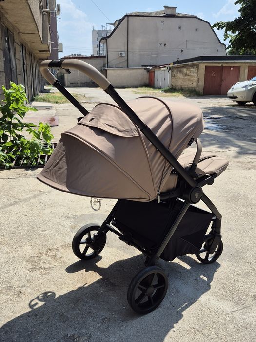 Бебешка количка ВЕНИЧИ