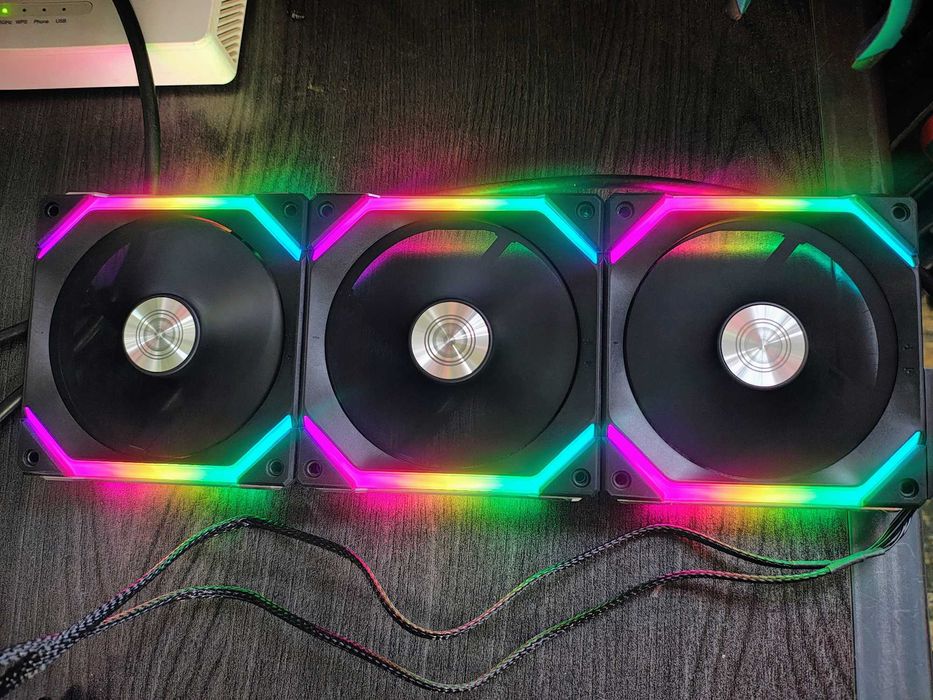 3 x Ventilator Lian Li UNI FAN SL120 RGB PWM Black