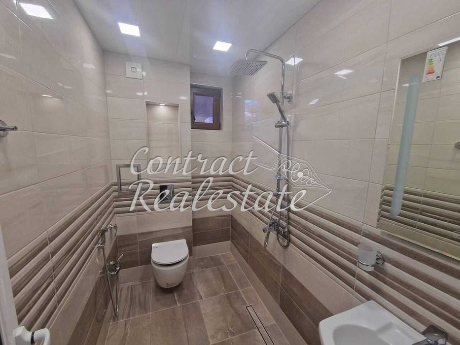 Дава се под наем Двустаен апартамент в Варна, Колхозен пазар - 55 кв.м за 348.84 € - Снимка #6