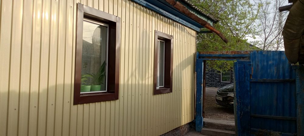 Продам дом. Район Дальний