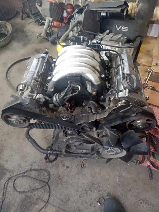Двигатель Ауди А6 С5 2.4  V6 без навесного