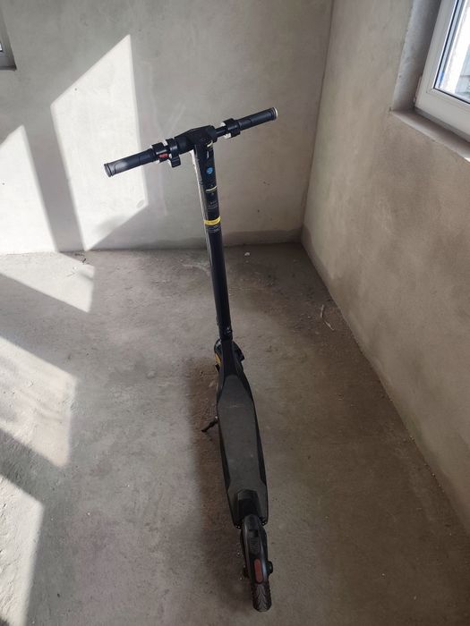 Vând trotineta electrica lexgo