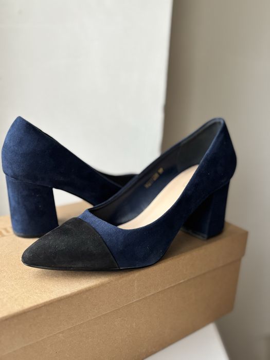 Женская одежда, обувь