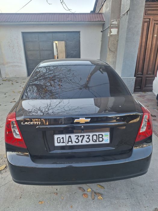 Lacetti Gentra Srochna Sotiladi