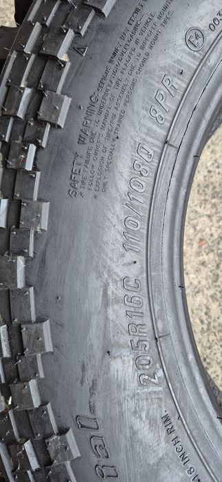2 anvelope M+S noi Maxxis 205/16 C,dot 2020.Pretul este pe bucata