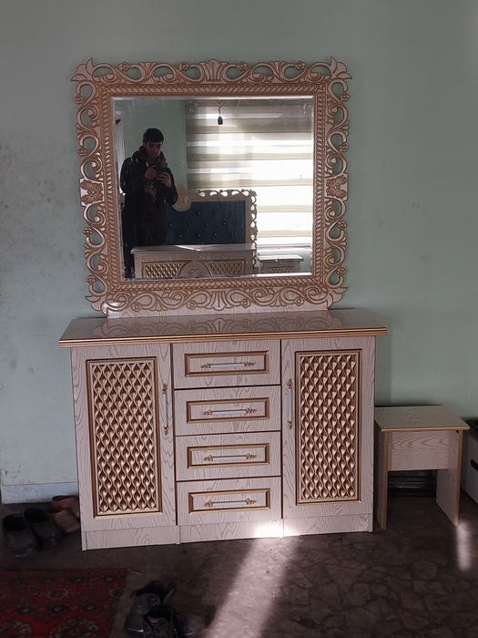 To'y. Mebel. Sotiladi.  Holati. Yangi