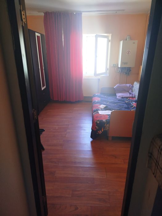 Garsoniera Mioveni C1 etaj 3