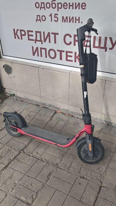 Електрическа тротинетка Segway - Ninebot KickScooter D18E