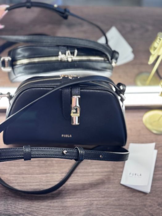 Чанта Furla черна