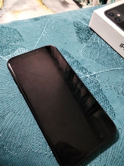 IPhone xr продам/обмен