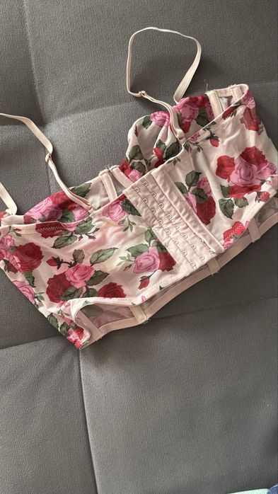 Продам красивое бюстье