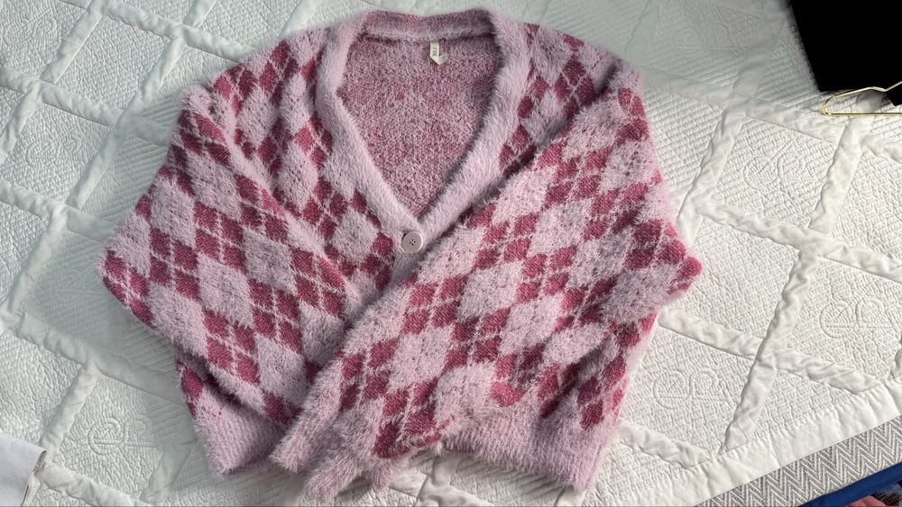 Распродажа: одежда от 500 до 1000тг.