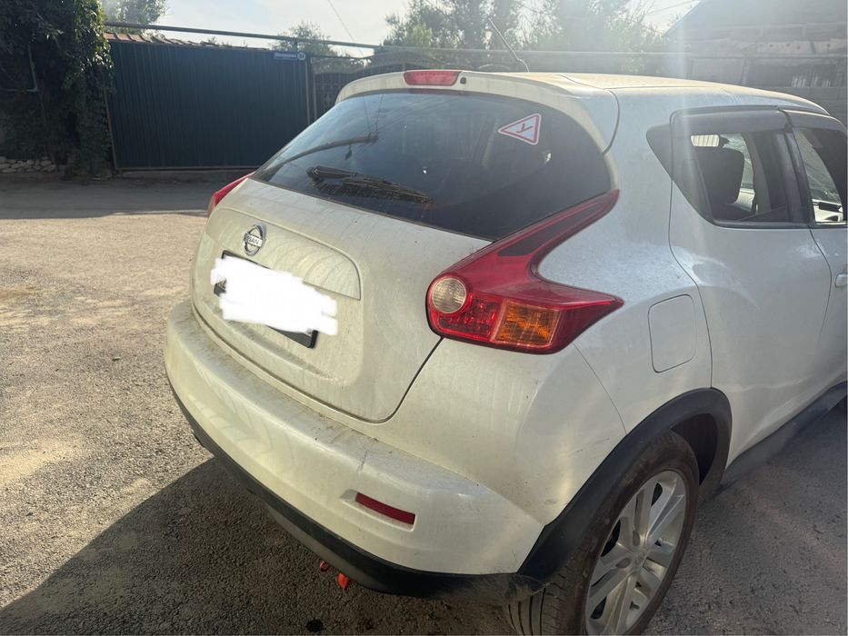 Nissan Juke, 2013 года, вариатор