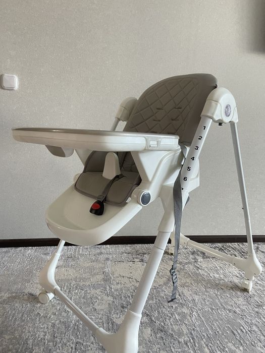 Столик для кормления