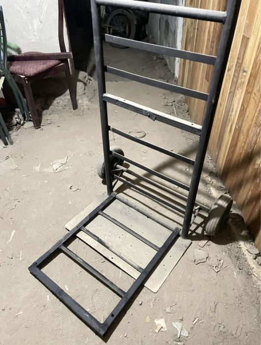 Тележка тачка тегега