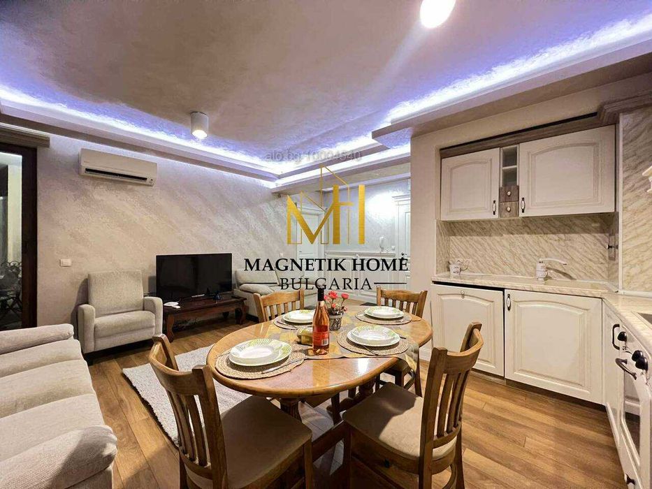 Дава се под наем Тристаен апартамент в Бургас, Център - 100 кв.м за 1224 € - Снимка #12