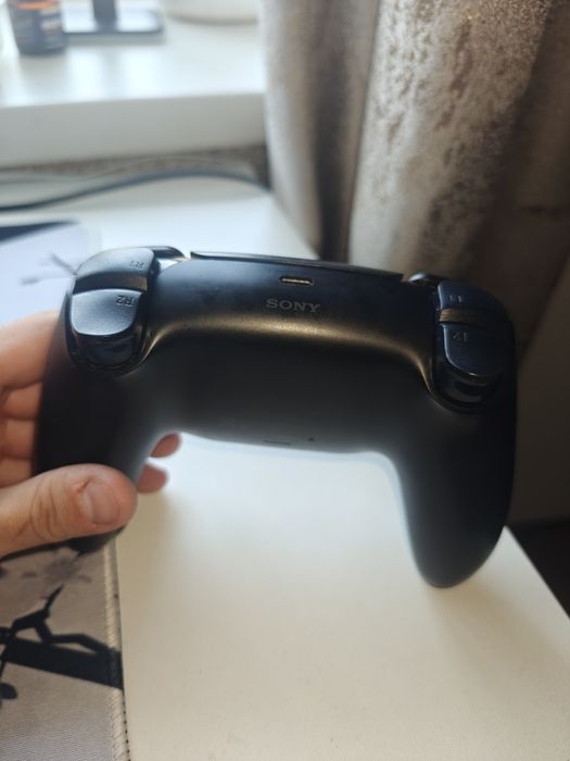 Продам playstation 5