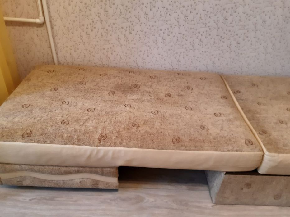 Половина от дивана угловая