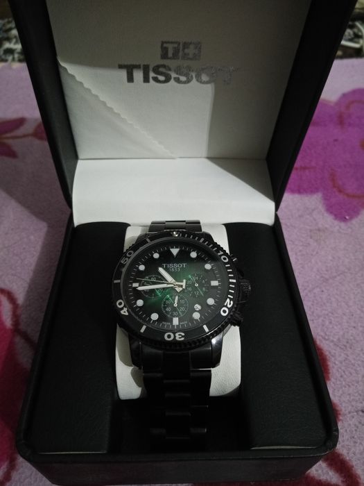 Часы Tissot Seastar 1000 Chronograph.