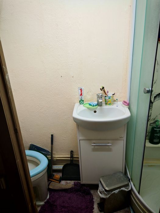 Продам 1 ком кв., гост. типа, маг Жанар