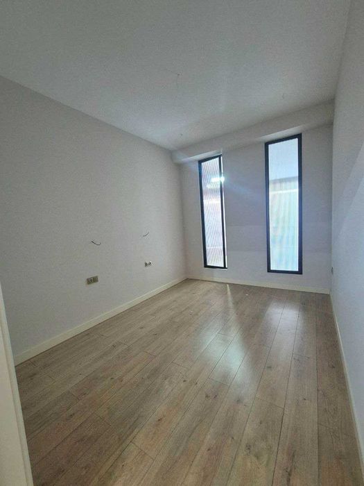 3 хонали евро квартира сотилади ор:р Бухара сити