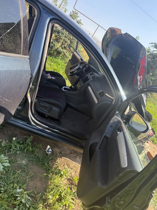 Продам Volkswagen Гольф 6. 2009года