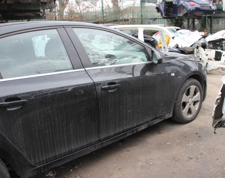 ШЕВРОЛЕТ КРУЗ 2.0 D  Chevrolet  Cruze  автомат– само на части