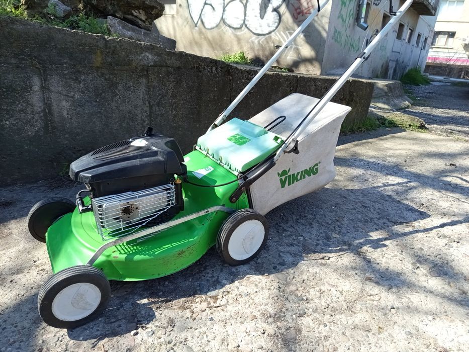 Бензинова косачка Viking с двигател Брикс