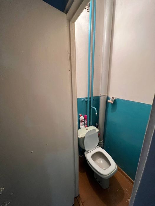 Прадаётся 2х Новая планировка 10микрарайоне орентир Караон базар