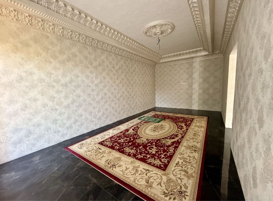 Усастка сотилади Медгородок Гиламсарой оркаси