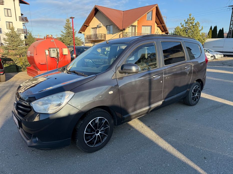 Dacia Lodgy Dacia Lodgy, Import germania, 1.6 benzina, 186200 km Rar efectuat